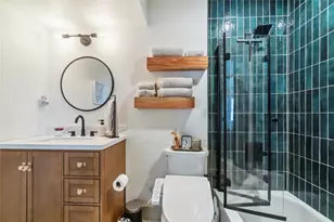 1313 E 52nd St, Austin, TX 78723 - Photo 2