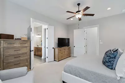 70 Santa Maria Street, Georgetown, TX 78628 - Photo 18