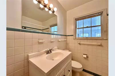 5207 Shoal Creek Boulevard, Austin, TX 78756 - Photo 32