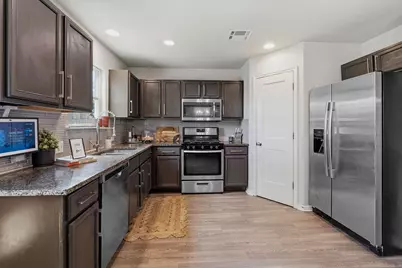 162 Friendship Oak Drive, San Marcos, TX 78666 - Photo 12