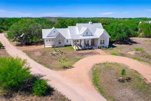 1924 Pursley Rd, Dripping Springs, TX 78620 - Photo 4