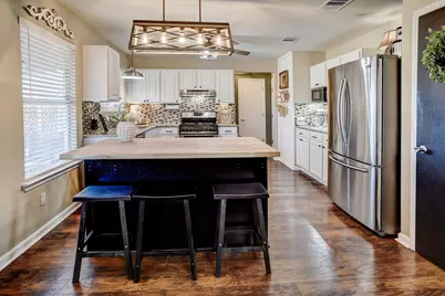 104 Trapper Trail, Bastrop, TX 78602 - Photo 12