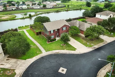 104 Trapper Trail, Bastrop, TX 78602 - Photo 32