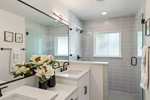 5721 Louise Ln, Austin, TX 78757 - Photo 26