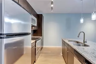 1900 Barton Springs Rd, Austin, TX 78704 - Photo 4