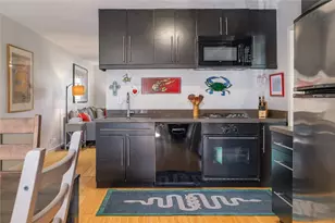 2303 East Side Dr, Austin, TX 78704 - Photo 10