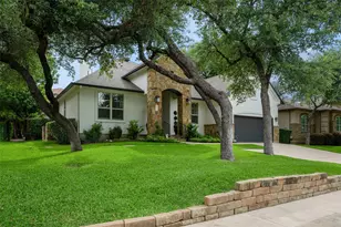 215 Lake Como Dr, Lakeway, TX 78734 - Photo 4