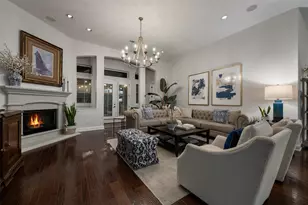 215 Lake Como Dr, Lakeway, TX 78734 - Photo 10