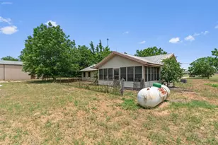 3809 Kelly Ln, Pflugerville, TX 78660 - Photo 8