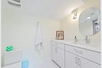 2201 E 16th Street, Austin, TX 78702 - Photo 20