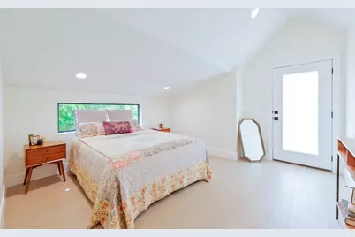 2201 E 16th Street, Austin, TX 78702 - Photo 24