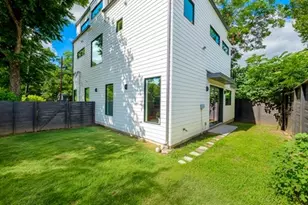 2201 E 16th St, Austin, TX 78702 - Photo 26