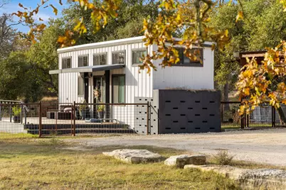 751 Prochnow Road, Dripping Springs, TX 78620 - Photo 22