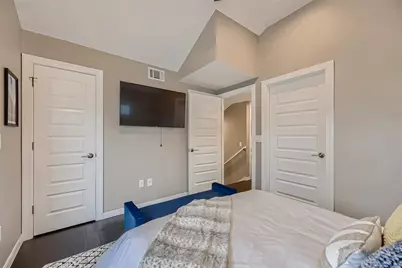 904 E 2nd Street #B, Austin, TX 78702 - Photo 28