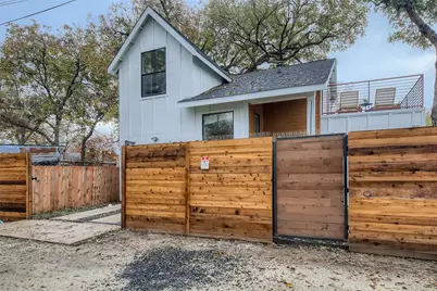 904 E 2nd Street #B, Austin, TX 78702 - Photo 4