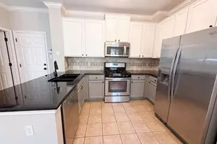 8518 Cahill Dr, Austin, TX 78729 - Photo 2