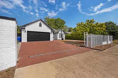 10901 Parkfield Drive, Austin, TX 78758 - Photo 2