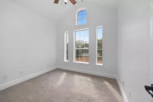 10901 Parkfield Dr, Austin, TX 78758 - Photo 20