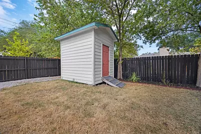 10901 Parkfield Drive, Austin, TX 78758 - Photo 32