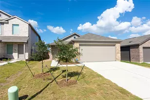137 Star Packer Ln, Jarrell, TX 76537 - Photo 4