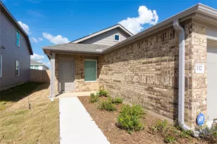 137 Star Packer Ln, Jarrell, TX 76537 - Photo 2