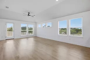 321 Gaida Loop, Georgetown, TX 78628 - Photo 16