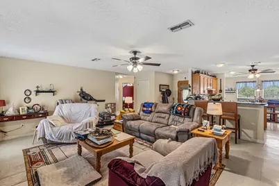 215 Harmons Way, San Marcos, TX 78666 - Photo 8