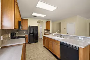 413 Peaceful Haven Way, Hutto, TX 78634 - Photo 10