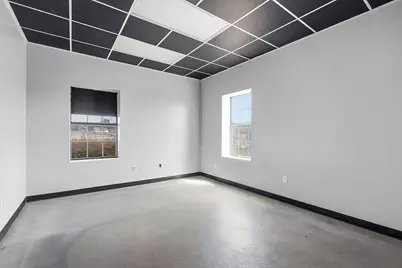 9221 Highway 290 W, Austin, TX 78736 - Photo 14