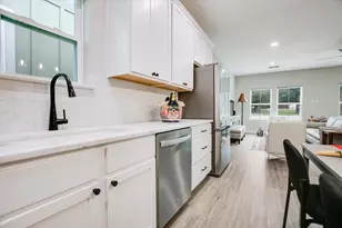 430 Shady Bluff Dr, Wimberley, TX 78676 - Photo 10