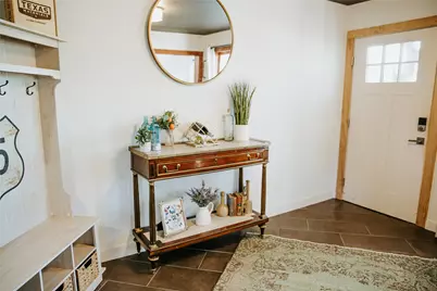 604 W Pecan Street, Johnson City, TX 78636 - Photo 2