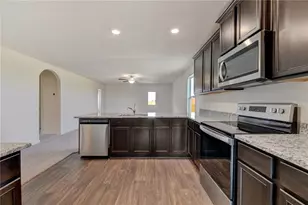 14421 Prairie Sod Ln, Elgin, TX 78621 - Photo 4