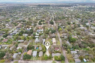 904 James Street, Taylor, TX 76574 - Photo 4