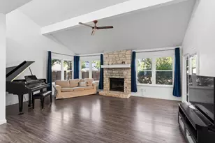 12217 Antoinette Pl, Austin, TX 78727 - Photo 6