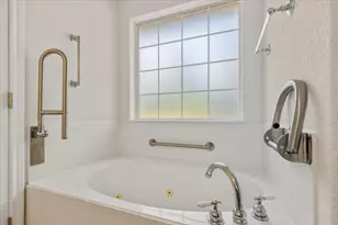 243 Pine View Loop, Bastrop, TX 78602 - Photo 18