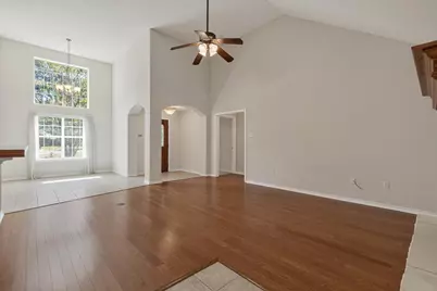 243 Pine View Loop, Bastrop, TX 78602 - Photo 4