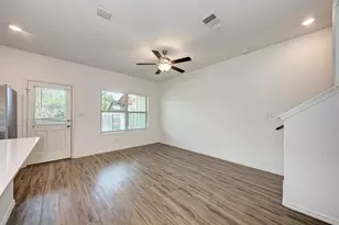 206 George Neggan Ln, Bastrop, TX 78602 - Photo 18