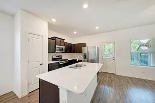 206 George Neggan Ln, Bastrop, TX 78602 - Photo 12