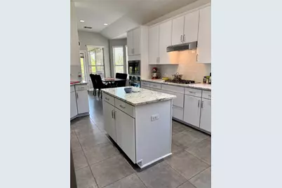 223 Bellagio Drive, Lakeway, TX 78734 - Photo 6