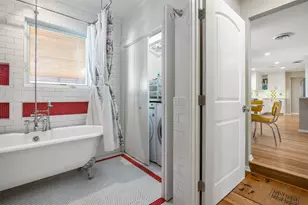 2410 Elmglen Dr, Austin, TX 78704 - Photo 10