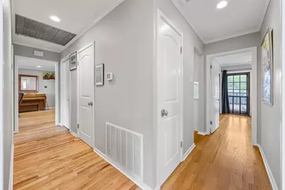 2410 Elmglen Drive, Austin, TX 78704 - Photo 18