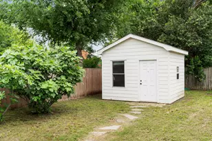 1215 Payne Ave, Austin, TX 78757 - Photo 32