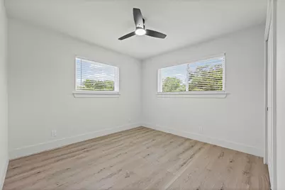 6005 Walnut Hills Drive, Austin, TX 78723 - Photo 16