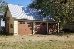 1 Bednar Ln, La Grange, TX 78945 - Photo 4