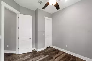 203 E Salty St, Thorndale, TX 76577 - Photo 14