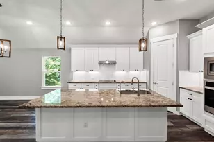 203 E Salty St, Thorndale, TX 76577 - Photo 8