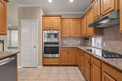 9013 Sautelle Lane, Austin, TX 78749 - Photo 12