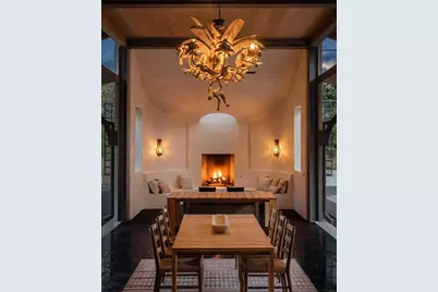 2600 Tanglewood Trail, Austin, TX 78703 - Photo 34