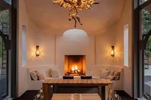 2600 Tanglewood Trail, Austin, TX 78703 - Photo 34