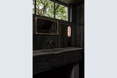 2600 Tanglewood Trail, Austin, TX 78703 - Photo 24